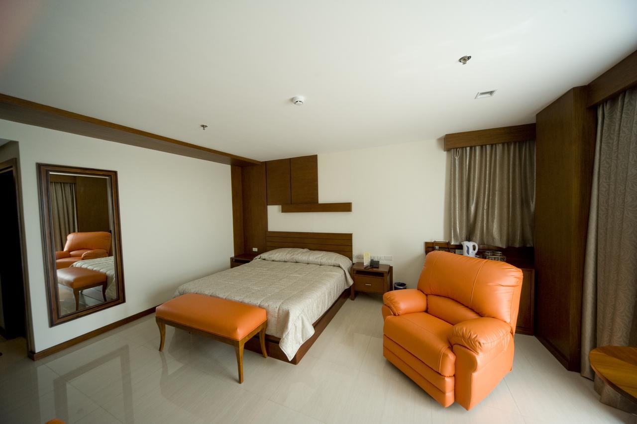 Skinetics Wellness Center Boutique Hotel Iloilo City Εξωτερικό φωτογραφία